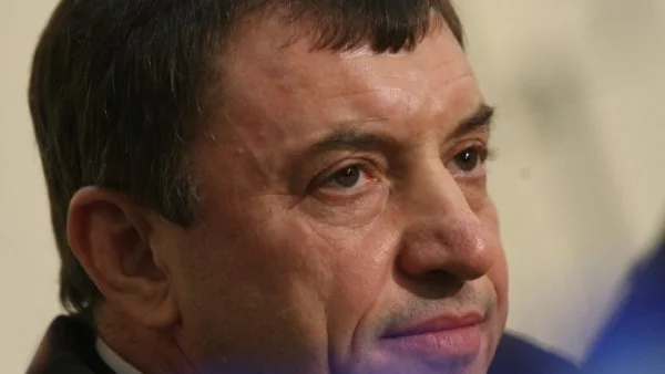 Алексей Петров е готов за кандидат-президент