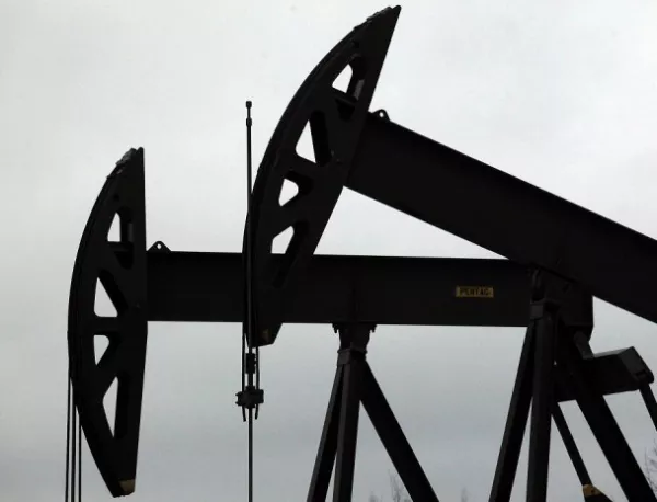 САЩ ще наложи санкции на всеки, който купува петрол от "Ислямска държава"