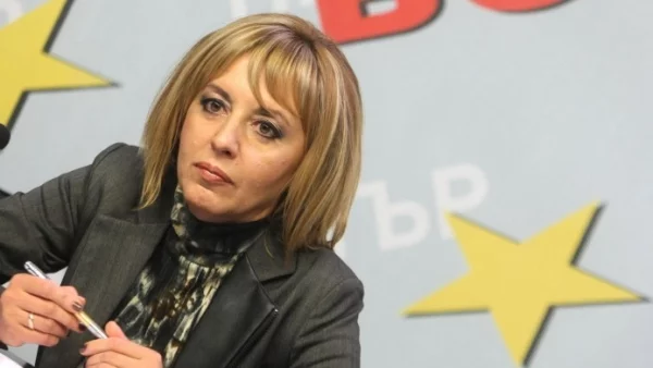Манолова: Изборът за лидер на БСП не е предрешен, не съм кандидат на Първанов