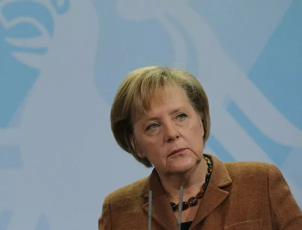 Меркел: Еврозоната остава нестабилна