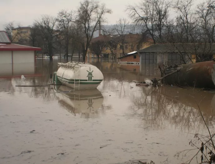 Спряха делото за наводнението в село Бисер, виновни няма