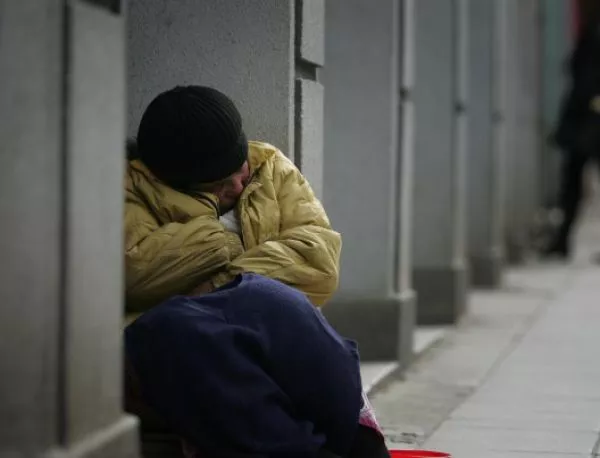 Броят на младите бездомни във Великобритания е три пъти по-голям от официалните данни