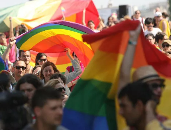 16-годишно момиче почина след нападение от еврейски екстремист на гей парад 