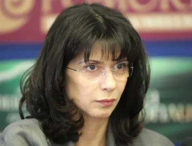 Евродепутат към Шулц: Кога ще информирате ЕП за парите на Моника Станишева?
