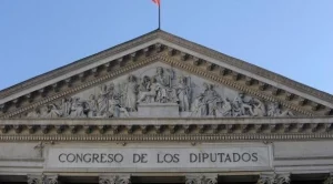 Испански министър подаде оставка заради Panama Papers