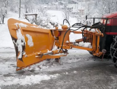 Фирмата, поддържаща републиканските пътища в Габровско, не е готова за зимата