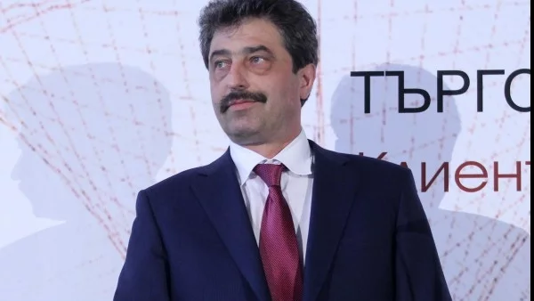 Херо на мистериозна среща за бъдещето на Ботев (Пд)