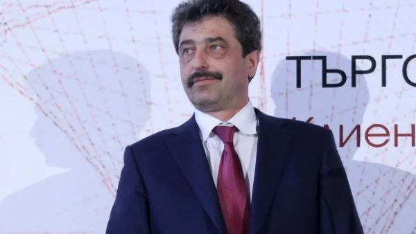 Василев: Остава ми само да съдя държавата за умишлено съсипване на КТБ