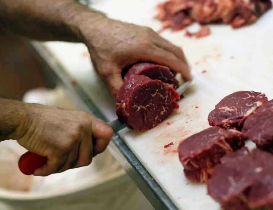 "Заради хормони в месото": Канада и Великобритания скъсаха с търговията
