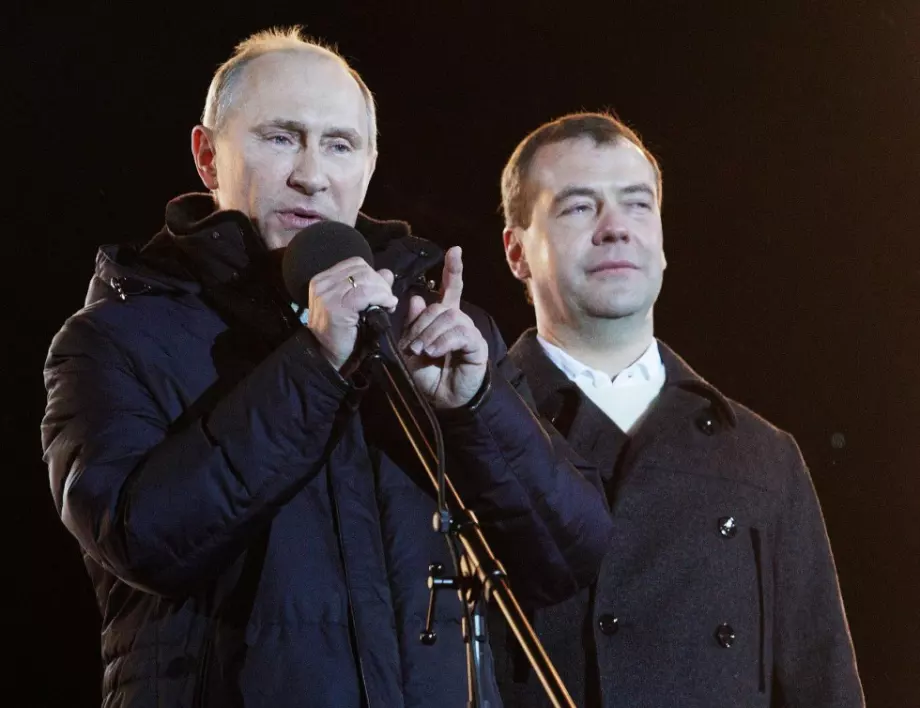 Медведев за руски пилот: За псето - кучешка смърт. Путин лети на ядрен бомбардировач (ВИДЕО)