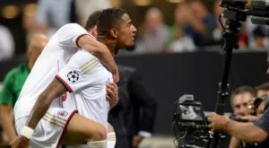 {{ otherArticle[0].article.title }}