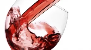 Една чаша червено вино = един час във фитнеса?