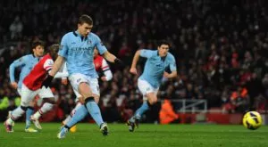 Кой е най-добрият футболист, с който Един Джеко е играл