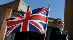 Великобритания въвежда визови облекчения за китайците