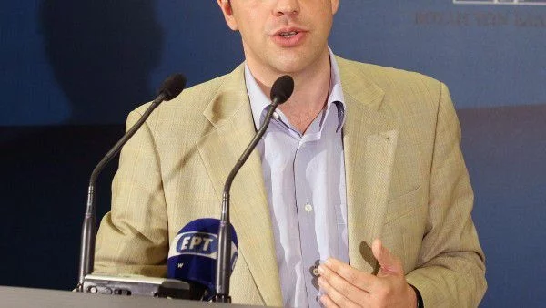 Юнкер и Ципрас са обсъдили 4-годишен гръцки план за реформи