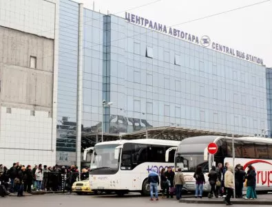 Отмениха автобусите от София за Бургас и Варна