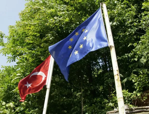 ЕС отлага среща с Турция, за да избегне влошаване на отношенията 