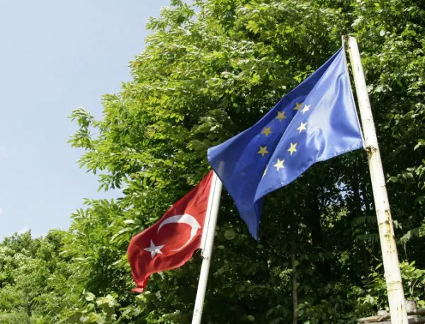 Eрдоган и Шулц ще обсъдят отношенията Анкара-Брюксел
