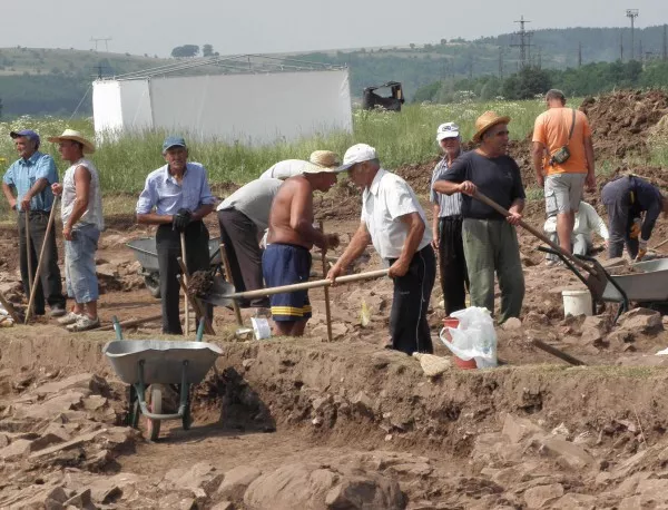 1000 души започват работа по археологическите проучвания на "Струма"
