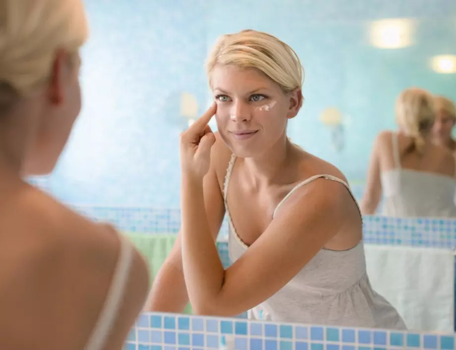  Хитрите домакини знаят как да не се изпотява огледалото в банята