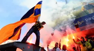 Турция първа в Европа се кани да върне феновете на мачовете