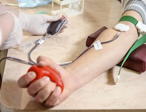 Само 170 000 българи са дарили кръв през миналата година