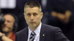 Радо Стойчев отказа на Иран, чака Русия