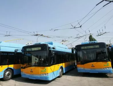 Временно отлагат преустановяването на захранването на тролейбусите в Перник