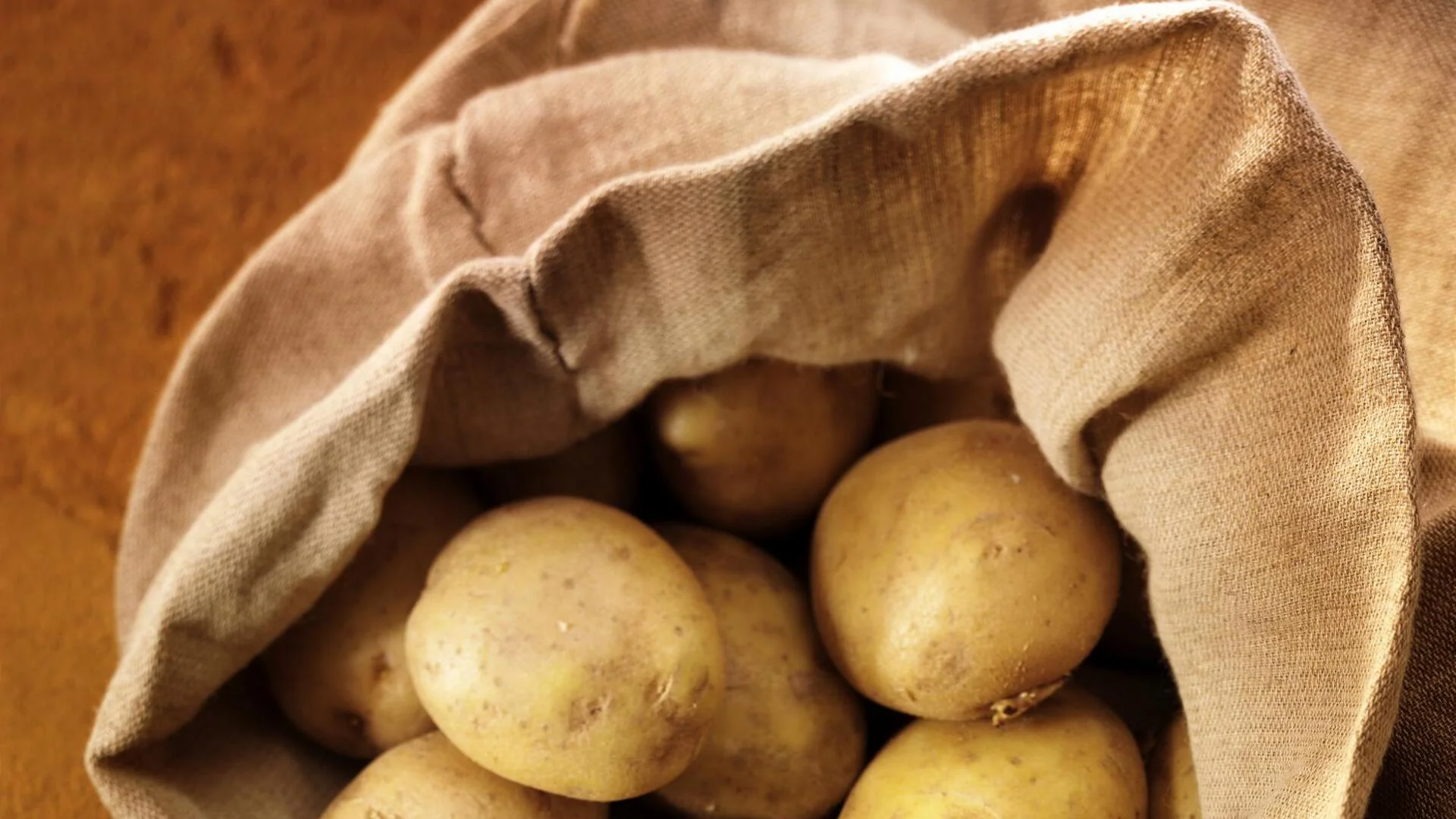 Кои са златните правила при засаждане на картофи – дават богата реколта