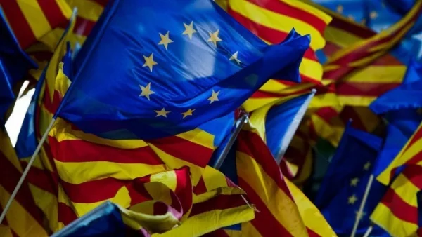 ЕС ще предупреди Каталуния, че ще трябва да излезе от Съюза при независимост