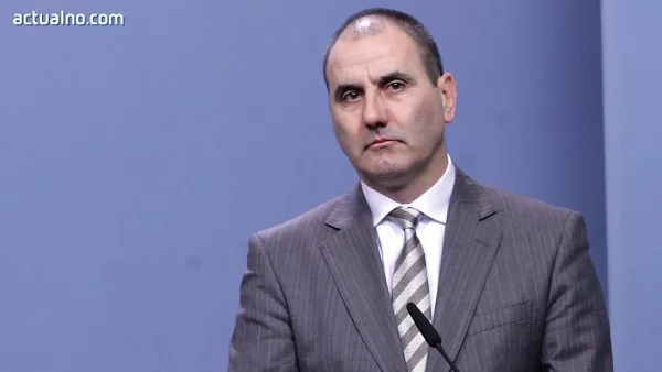 Цветанов очаква още репресия 