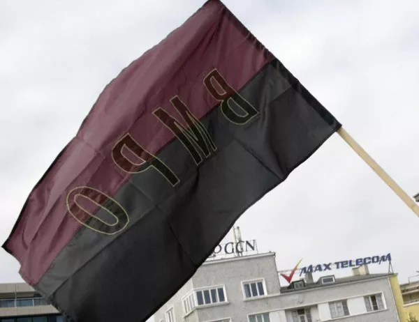 ВМРО иска от Захариева реакция срещу Сърбия заради спрян бус с подаръци за Босилеград