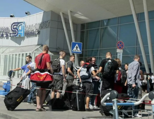 София решава проблема на чужденците с будки за билети на Летища "София"