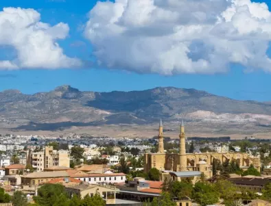 Карантина в Северен Кипър заради рязко увеличаване на случаите на коронавирус