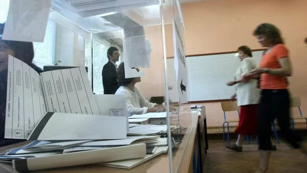 Депутатите приеха текстовете за машинното гласуване и за избирателната кутия