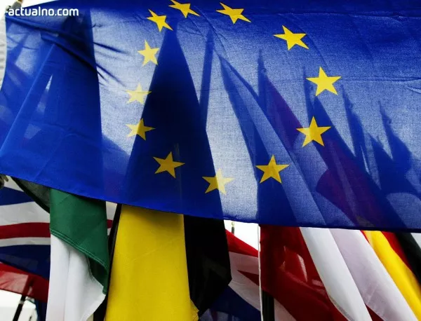 ЕС не е съгласен да дава финансова помощ на Украйна в замяна на договор за асоцииране