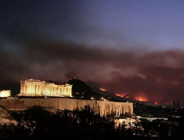 Grexit: За и против