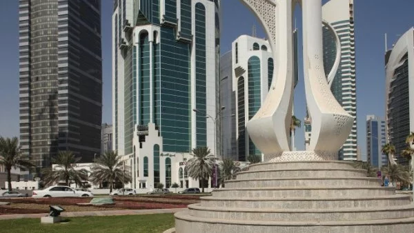 Катар обвини съседите в опит за преврат, Сана също къса отношения с Доха