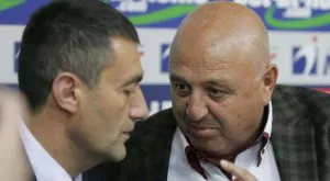 Венци Стефанов: Помията е толкова голяма - питам се заслужава ли си?