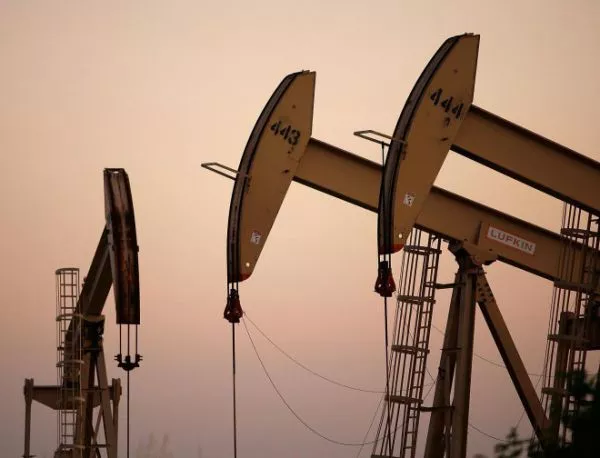 Саудитска Арабия против намаляването на добива на петрол, за да се регулират цените