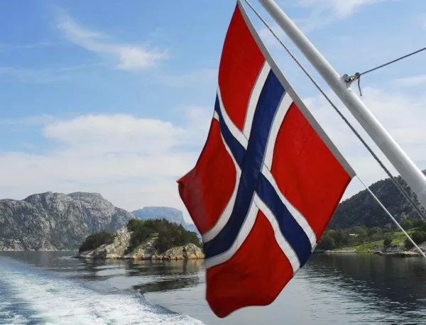 В САЩ задържаха министър на Норвегия заради визита в ислямска страна