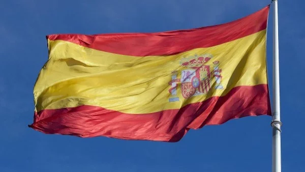Испания ще достави на Рияд бомби с лазерно насочване
