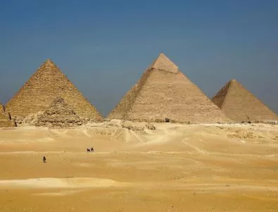 Изследват пирамидите в Египет и търсят жената на Тутанкамон