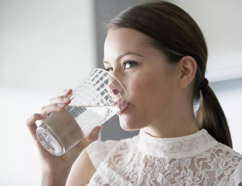 Прост трик със студена вода, който показва дали сте здрави
