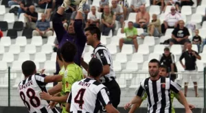 Локо (Пд) привлече халф на Монтана