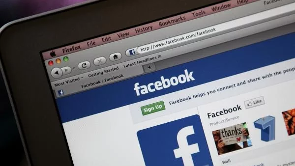 Родители забраниха на дъщеря си да ползва Facebook, тя се самоуби