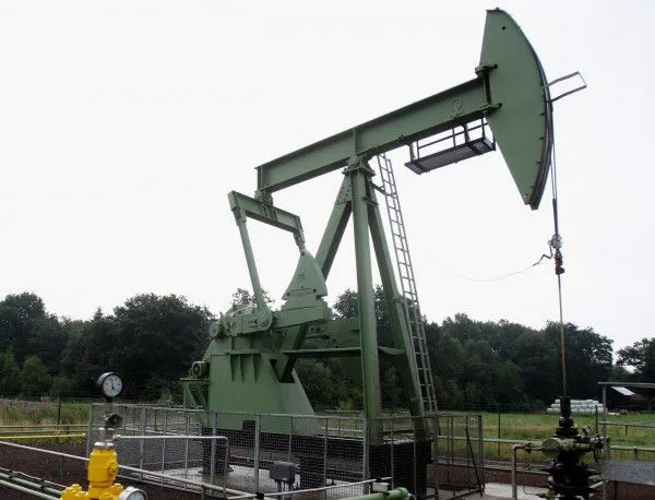 Русия няма да намали производството си на петрол през 2015 г.