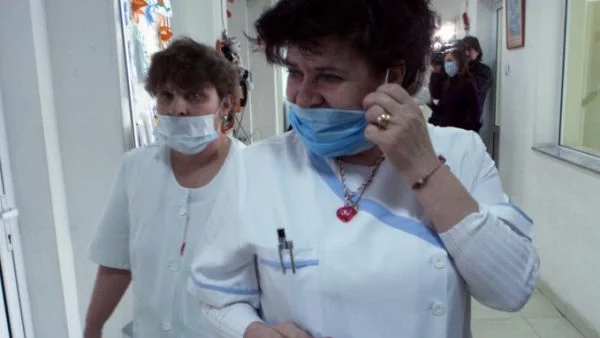 Медицинските сестри поискаха три минимални работни заплати минимум