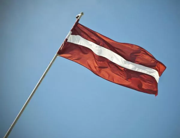 Латвийското правителство подаде оставка