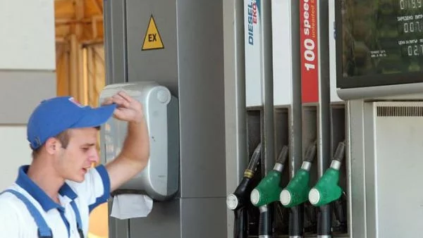 Правителството посочи цената на дизела за проблем, КЗК отговаря до 31 март